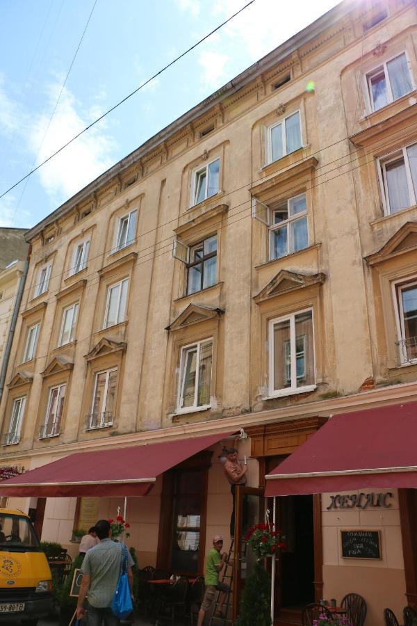 Акуратні Апартаменти В Центрі Львова Exteriér fotografie